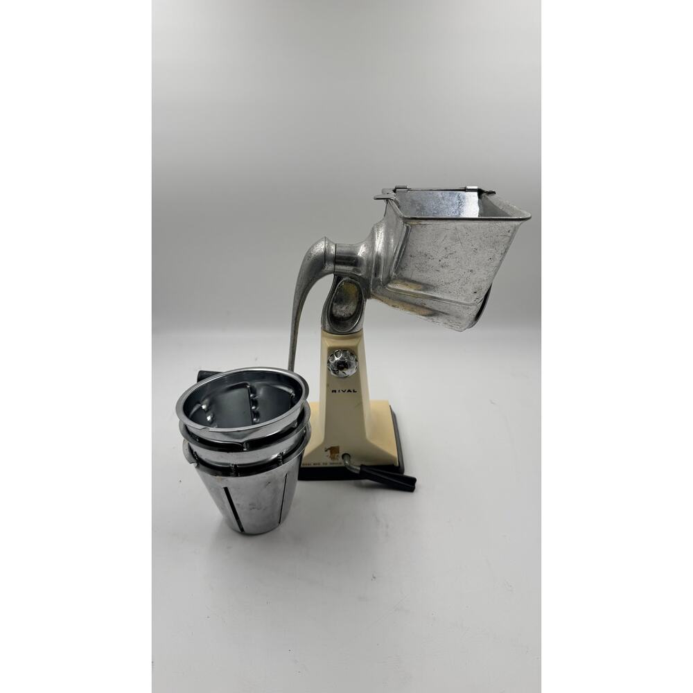 VTG Rival Grind o Mat Vintage Meat Grinder Hand Crank Processor W/ 3 Attachments